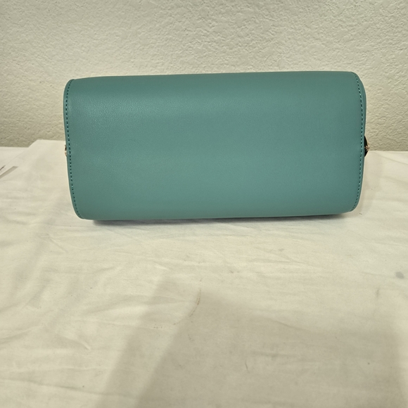 NWT Elegant Teal Handbag with Gold Accents - Picture 3 of 10